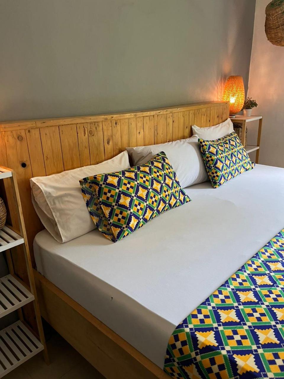 African Treasure Beach Resort Kokrobite 외부 사진