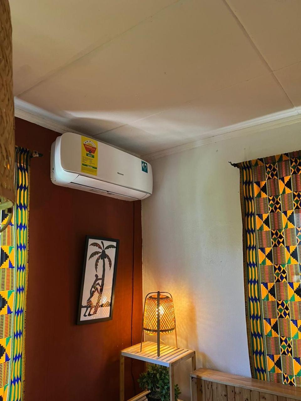 African Treasure Beach Resort Kokrobite 외부 사진