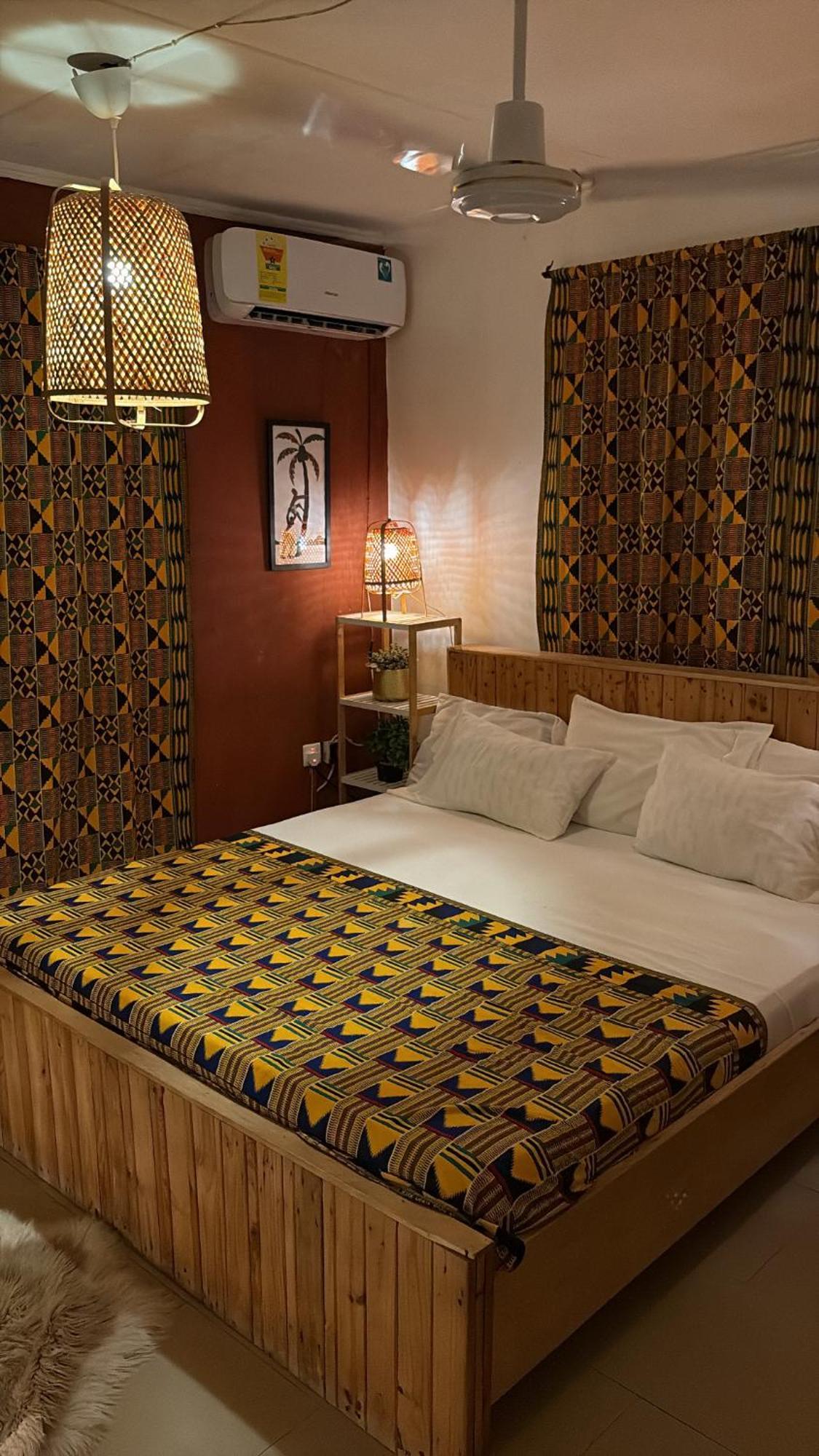 African Treasure Beach Resort Kokrobite 외부 사진