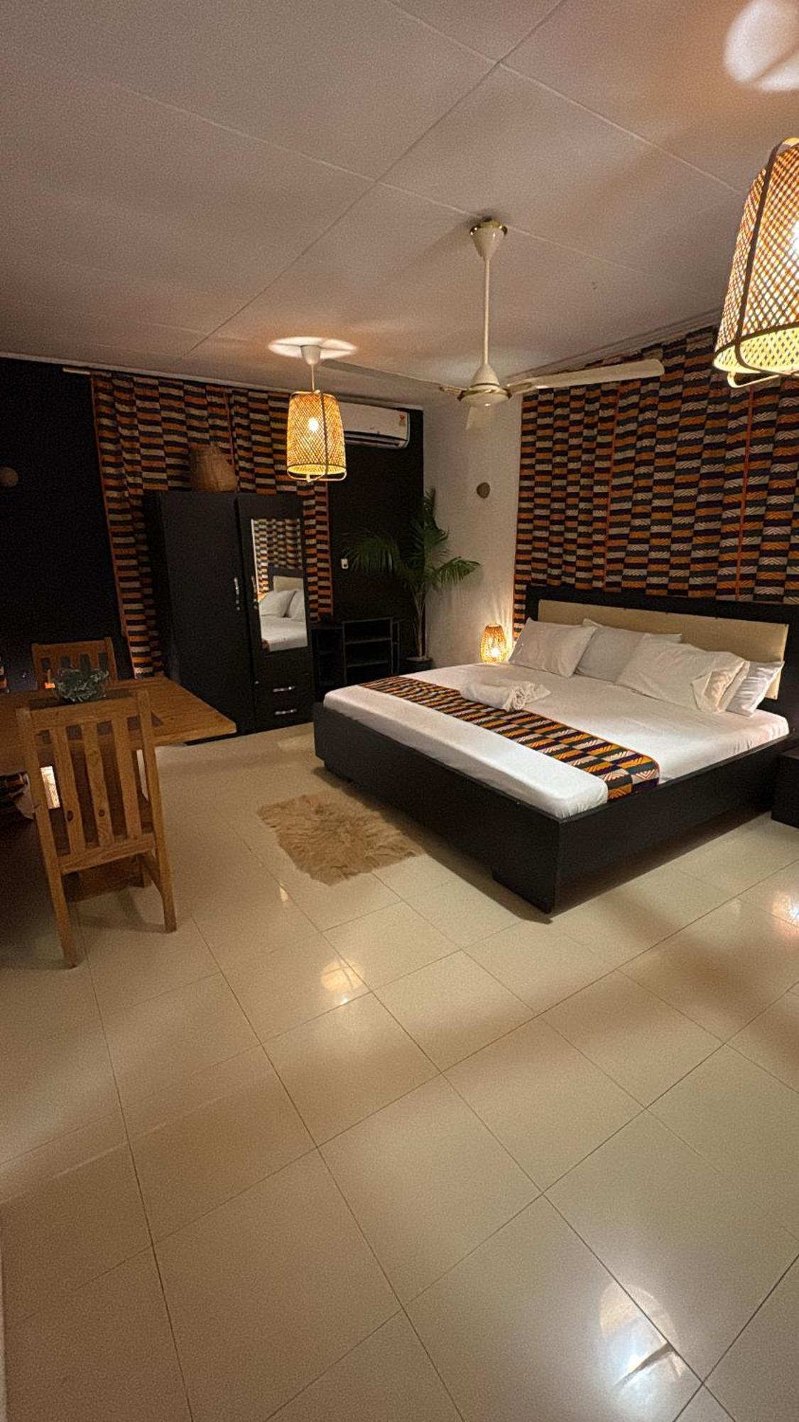 African Treasure Beach Resort Kokrobite 외부 사진